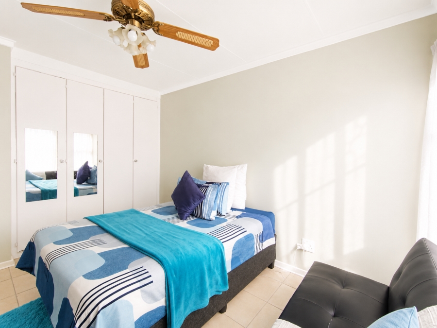 2 Bedroom Property for Sale in Langenhovenpark Free State